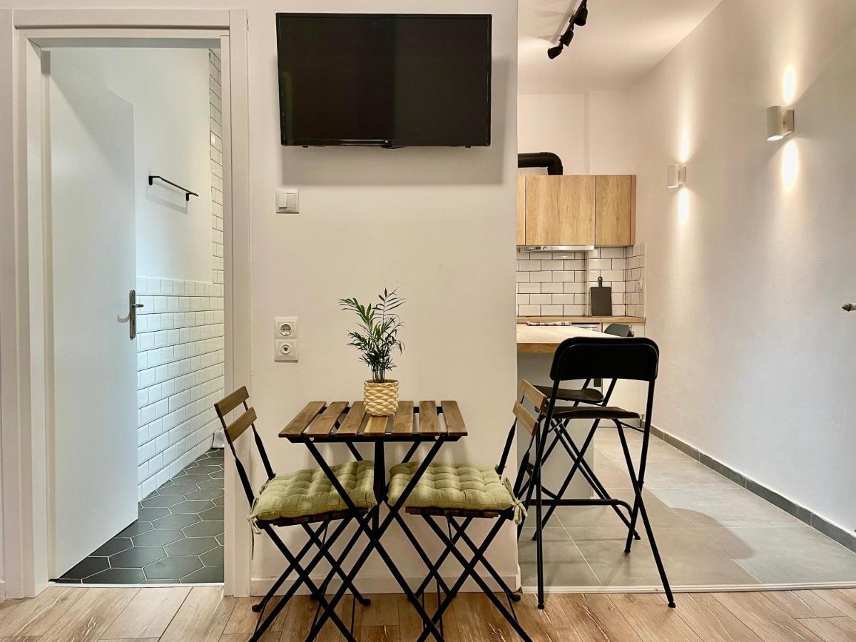 B&B Boutique Two Bedrooms Apartments Афины Экстерьер фото
