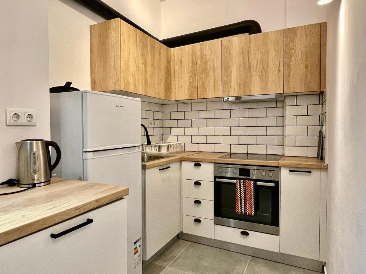 B&B Boutique Two Bedrooms Apartments Афины Экстерьер фото
